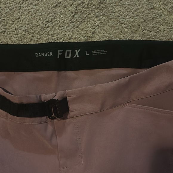 NWOT FOX Ranger Shorts - Picture 2 of 3